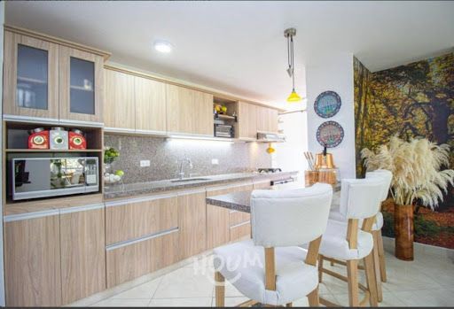 Apartamento en venta Antioquia Medellín Urbanizacion El Alcazar 66 m2 Habitaciones 3 Baños 2 Garajes 1 Precio $450000000