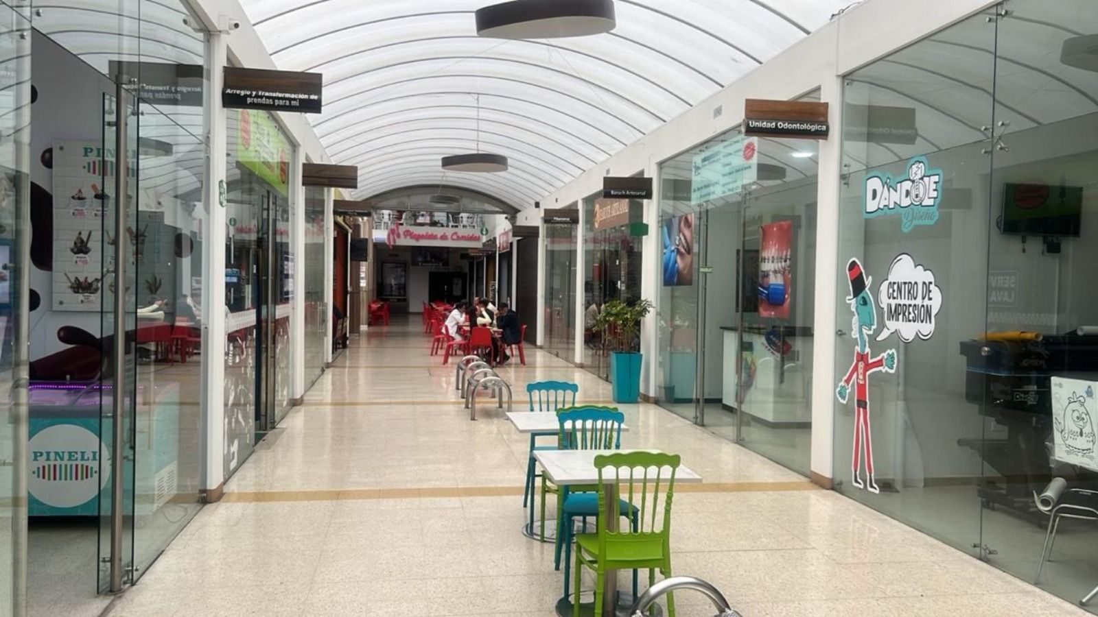 Local en venta Cundinamarca Chía Cr Iraca 40 m2 Habitaciones 0 Baños 1 Garajes 1 Precio $340000000