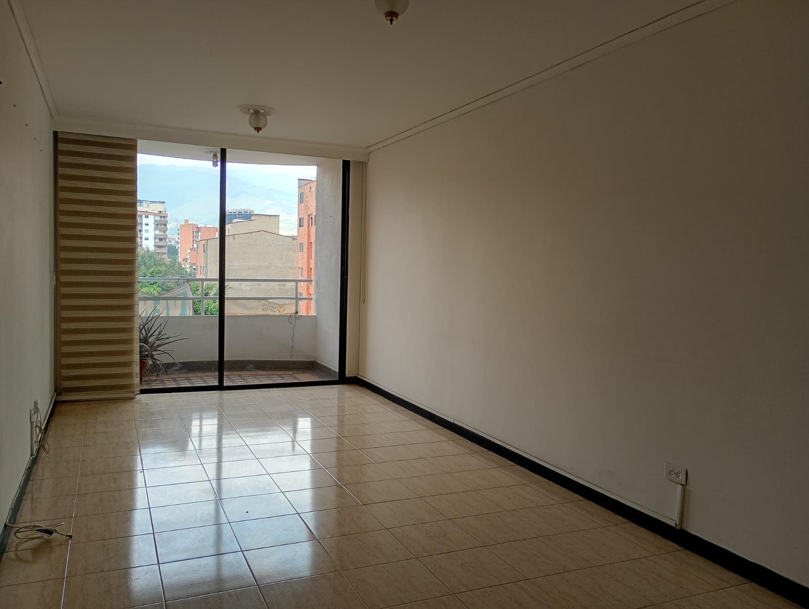 Apartamento en venta Antioquia Medellín Lorena 71 m2 Habitaciones 3 Baños 2 Garajes 1 Precio $470000000