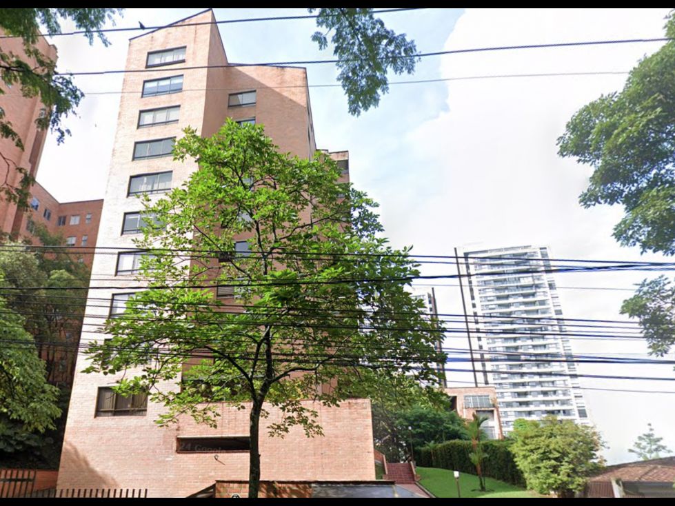 Apartamento en venta Antioquia Medellín Lalinde 224 m2 Habitaciones 4 Baños 5 Garajes 3 Precio $1550000000