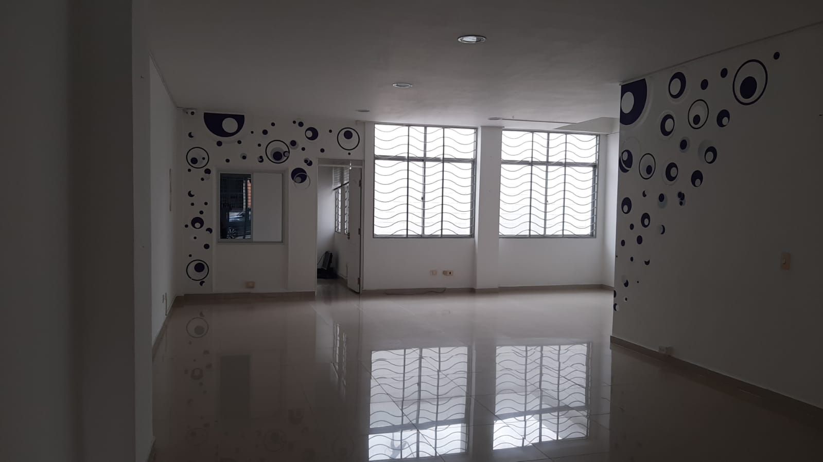 Local en venta Tolima Ibagué Villa Marlen 70 m2 Habitaciones 0 Baños 1 Garajes 1 Precio $470000000