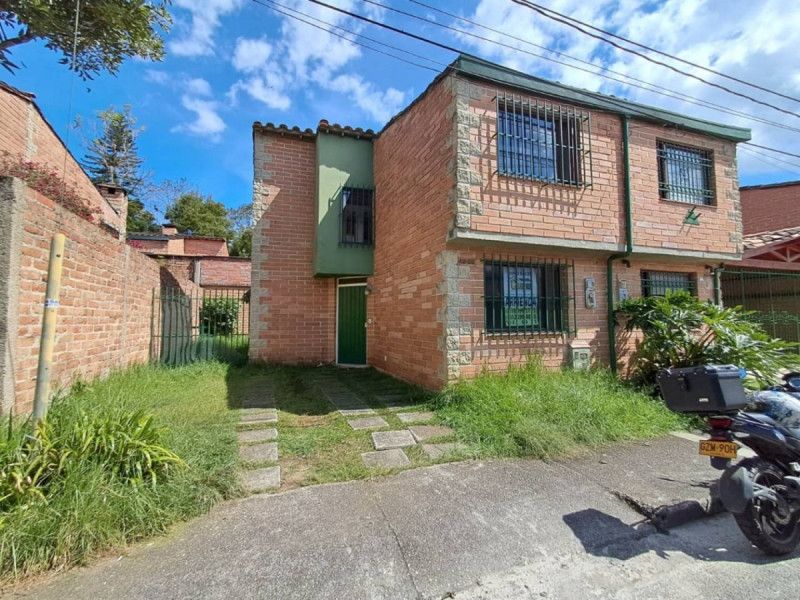 Casa en arriendo Antioquia Rionegro Santa Ana 130 m2 Habitaciones 3 Baños 2 Garajes 1 Precio $2500000