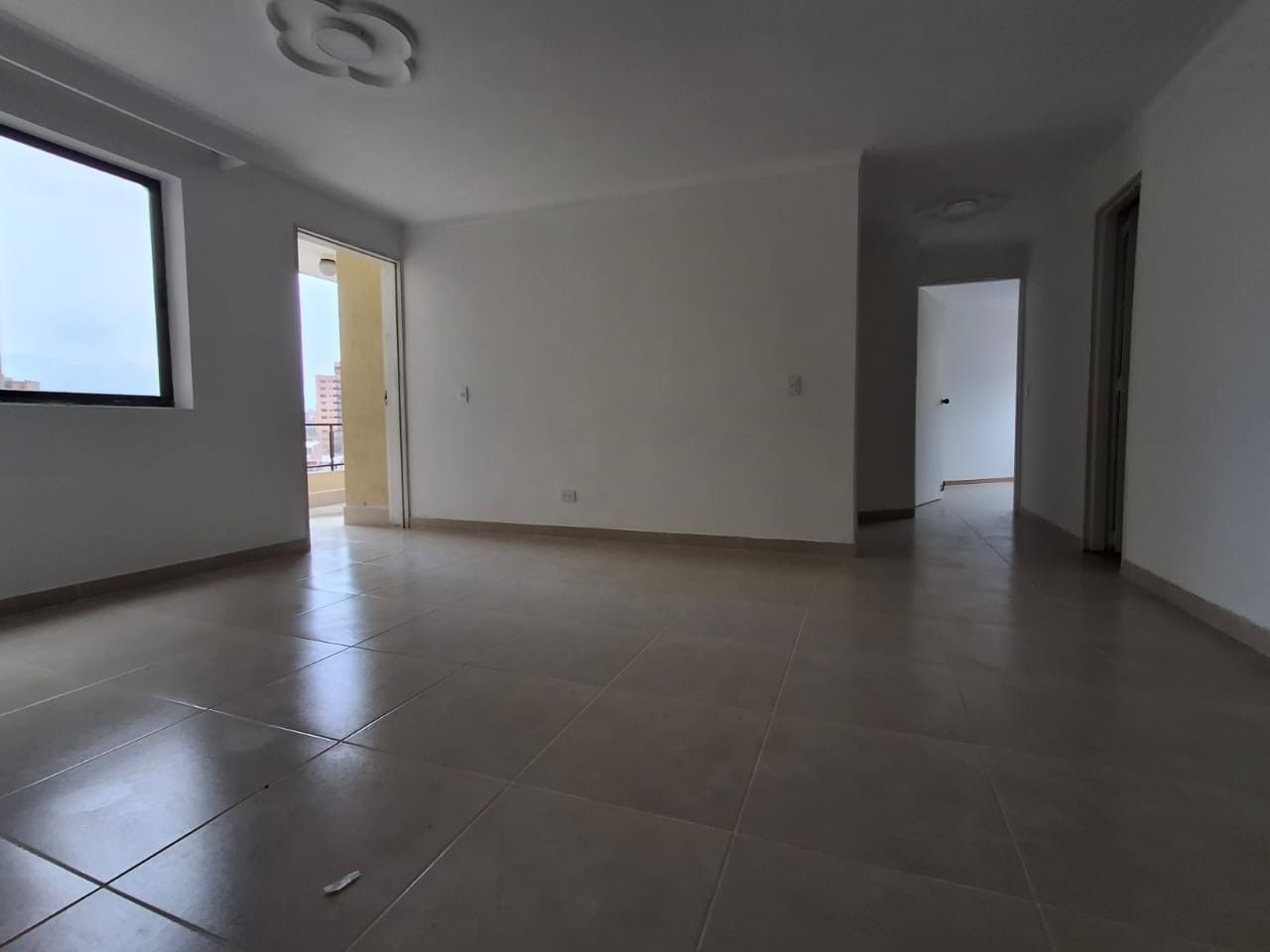 Apartamento en venta Antioquia Medellín Florida Nueva 90 m2 Habitaciones 2 Baños 2 Garajes 1 Precio $560000000