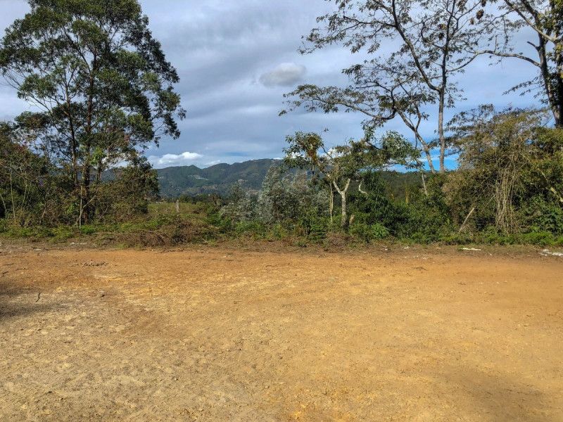 Lote en venta Antioquia El Retiro El Retiro 1 m2 Habitaciones 0 Baños 0 Garajes 0 Precio $1000000000