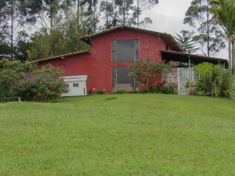 Finca en venta Antioquia El Carmen De Viboral El Centro 120 m2 Habitaciones 1 Baños 2 Garajes 3 Precio $1500000000
