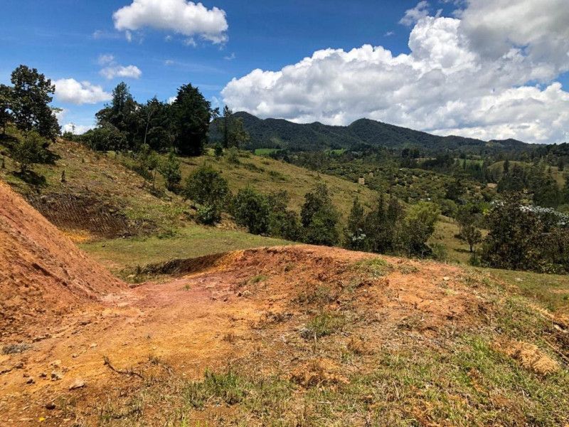 Lote en venta Antioquia El Retiro El Retiro 1 m2 Habitaciones 0 Baños 0 Garajes 0 Precio $1257795000