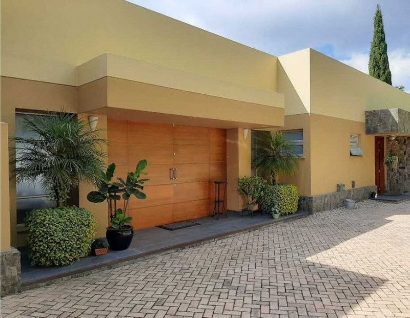 Casa en venta Antioquia Medellín La Candelaria 540 m2 Habitaciones 3 Baños 5 Garajes 4 Precio $6000000000