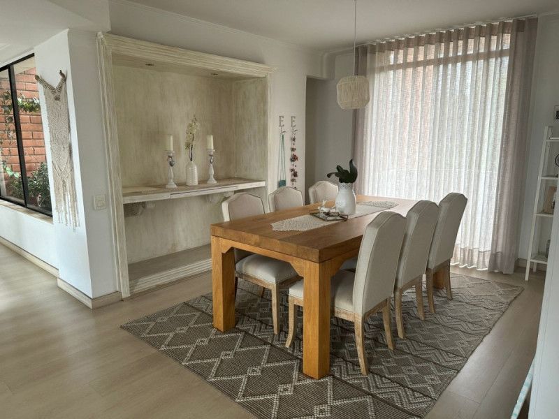 Apartamento en arriendo Antioquia Medellín Urbanizacion Arcoiris 170 m2 Habitaciones 3 Baños 2 Garajes 1 Precio $9000000