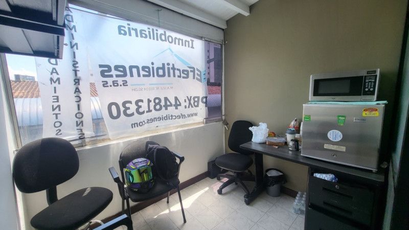 Oficina en venta Antioquia Medellín Gerona 23 m2 Habitaciones 0 Baños 1 Garajes 1 Precio $297000000