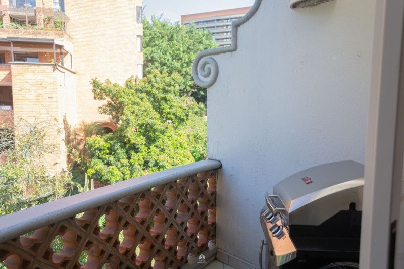 Apartamento en arriendo Antioquia Medellín El Diamante No2 147 m2 Habitaciones 3 Baños 2 Garajes 2 Precio $5500000