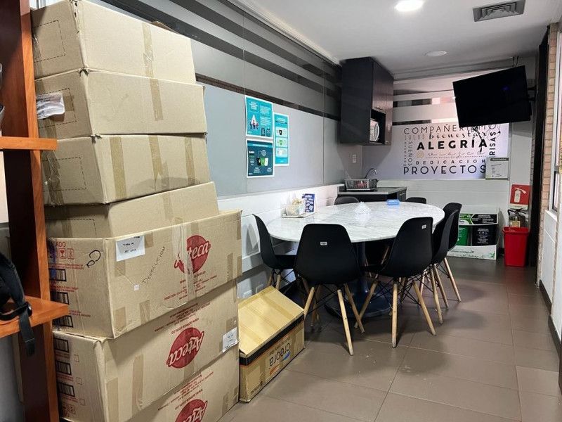 Oficina en venta Antioquia Medellín Las Palmas 400 m2 Habitaciones 0 Baños 5 Garajes 0 Precio $2950000000