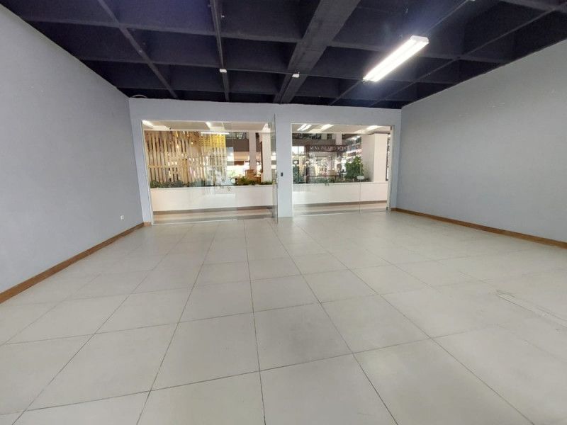 Local en arriendo Antioquia Medellín Urbanizacion Santa Maria De Oviedo 70 m2 Habitaciones 0 Baños 0 Garajes 1 Precio $10911884