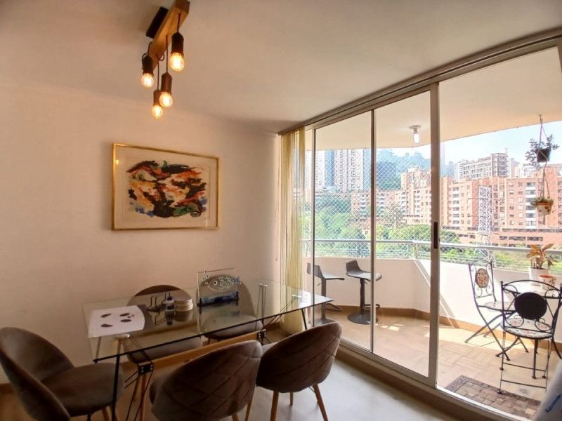 Apartamento en arriendo Antioquia Medellín San Diego 57 m2 Habitaciones 2 Baños 2 Garajes 1 Precio $4000000