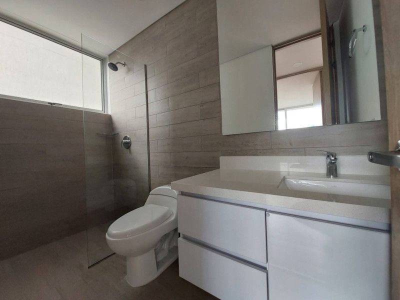 Apartamento en arriendo Antioquia Medellín El Diamante No2 71 m2 Habitaciones 2 Baños 2 Garajes 1 Precio $4800000