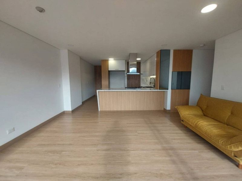 Apartamento en arriendo Antioquia Envigado Loma De Las Brujas 99 m2 Habitaciones 3 Baños 3 Garajes 2 Precio $6500000