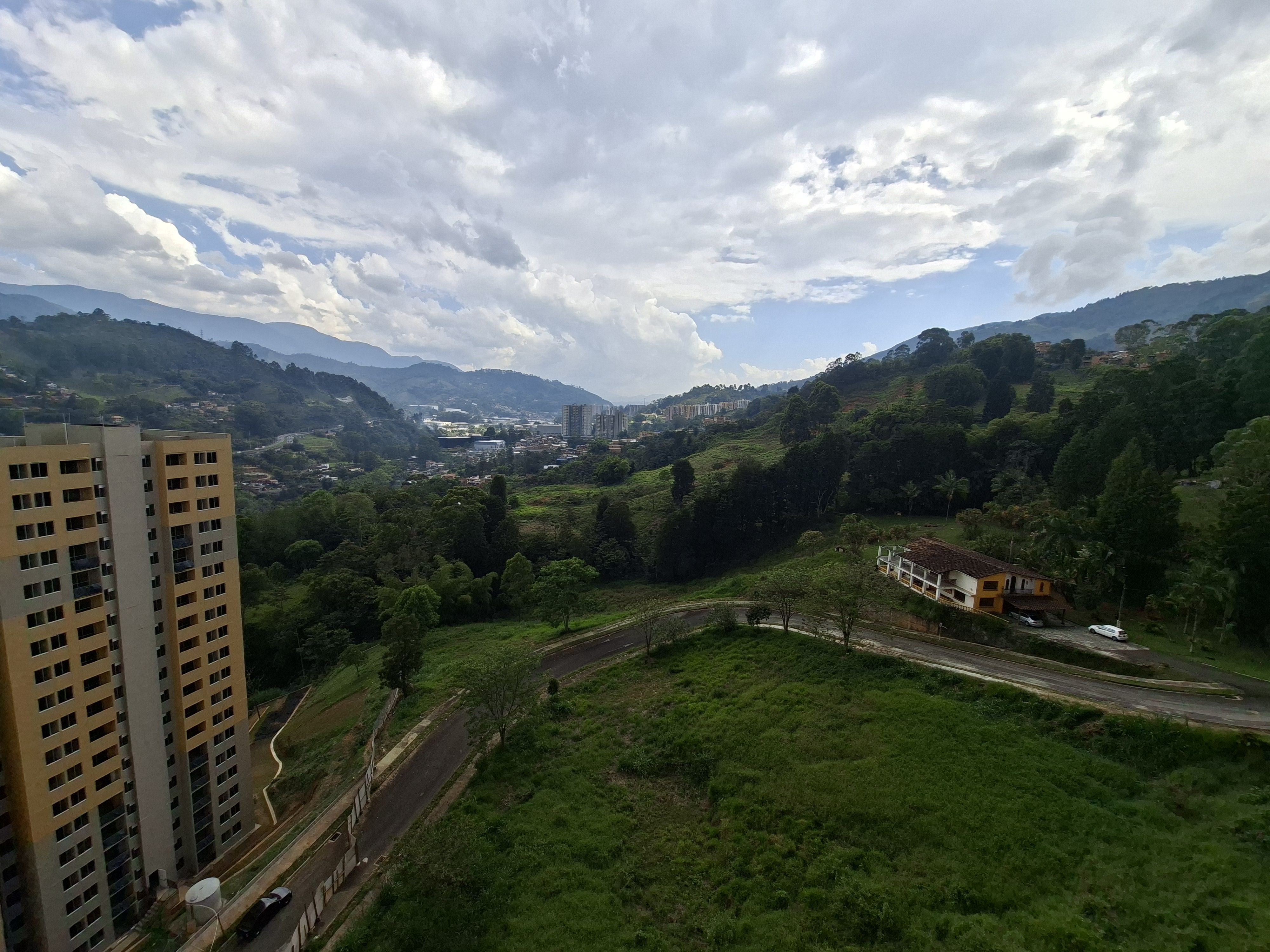 Apartamento en arriendo Antioquia La Estrella Ancón San Martín 53 m2 Habitaciones 3 Baños 2 Garajes 0 Precio $1700000