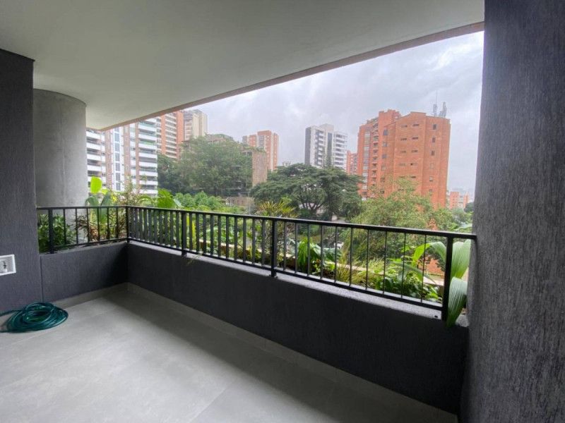 Apartamento en arriendo Antioquia Medellín La Linde 66 m2 Habitaciones 1 Baños 2 Garajes 2 Precio $4000000