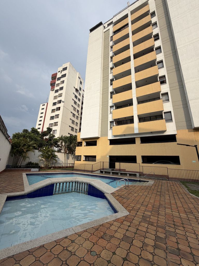 Apartamento en venta Valle Del Cauca Cali Nueva Tequendama 105 m2 Habitaciones 3 Baños 2 Garajes 1 Precio $410000000