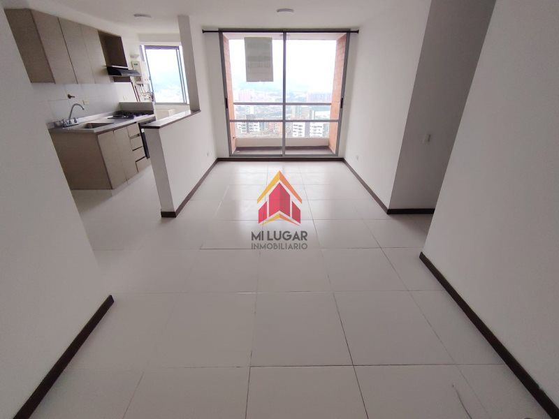 Apartamento en arriendo Antioquia Envigado Loma Del Barro 65 m2 Habitaciones 3 Baños 2 Garajes 1 Precio $3000000