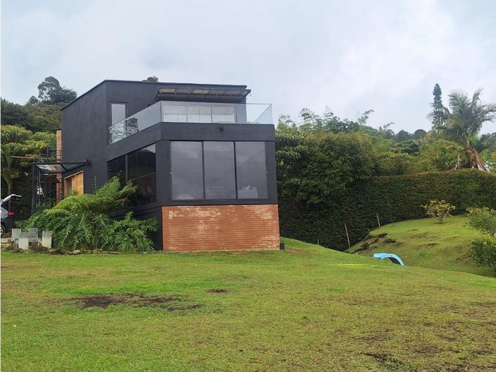 Casa en arriendo Antioquia Rionegro Rionegro 350 m2 Habitaciones 5 Baños 5 Garajes 1 Precio $12000000