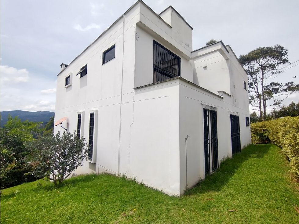 Casa en arriendo Antioquia Guarne San Antonio Ii 236 m2 Habitaciones 4 Baños 3 Garajes 0 Precio $4200000