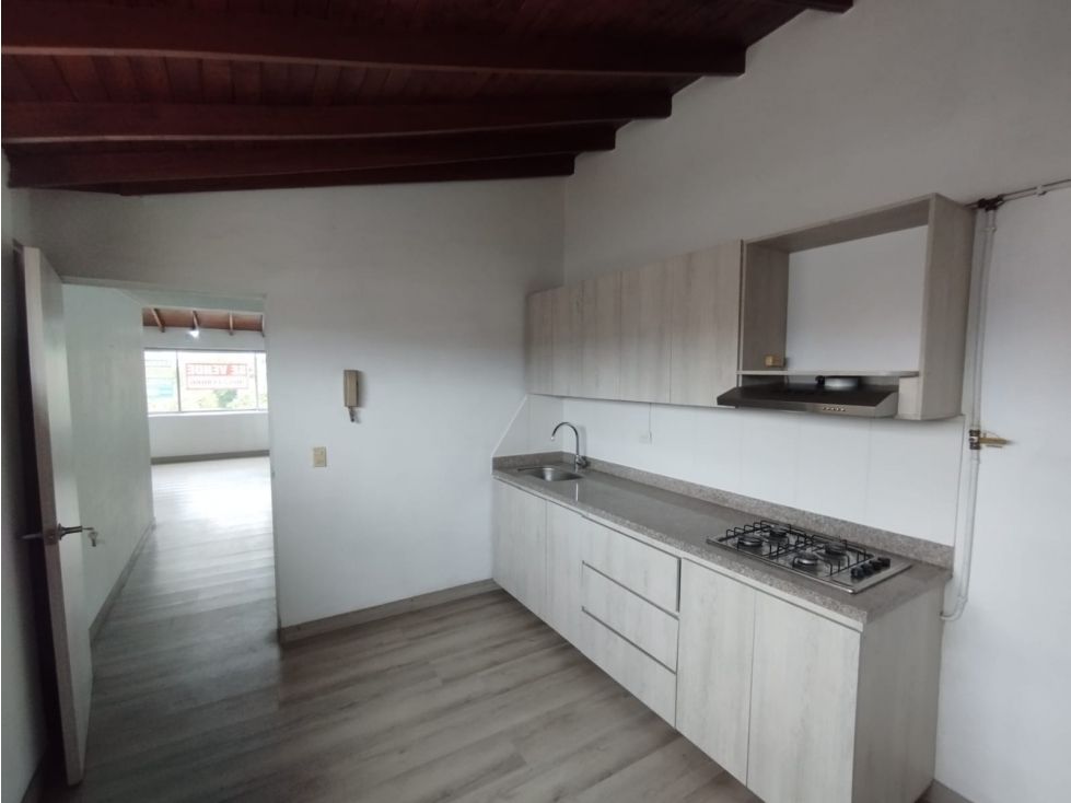 Apartamento en arriendo Antioquia Medellín San Bernardo 80 m2 Habitaciones 3 Baños 3 Garajes 1 Precio $2650000