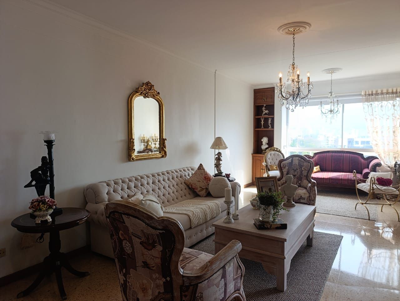 Apartamento en venta Antioquia Medellín El Diamante No 2 177 m2 Habitaciones 3 Baños 3 Garajes 2 Precio $1300000000