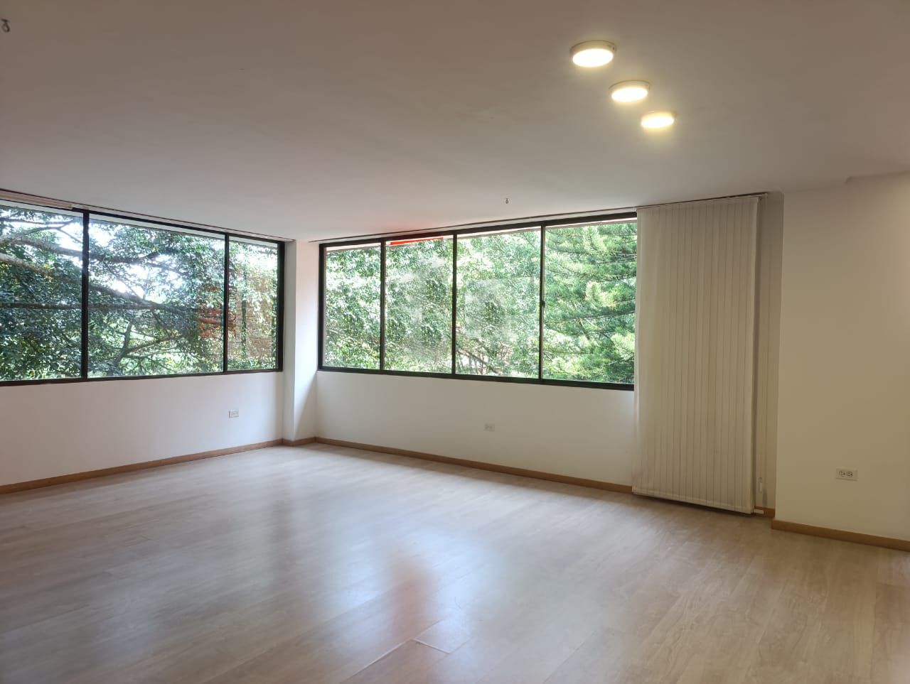 Apartamento en venta Antioquia Medellín Los Balsos No 1 125 m2 Habitaciones 3 Baños 3 Garajes 2 Precio $820000000