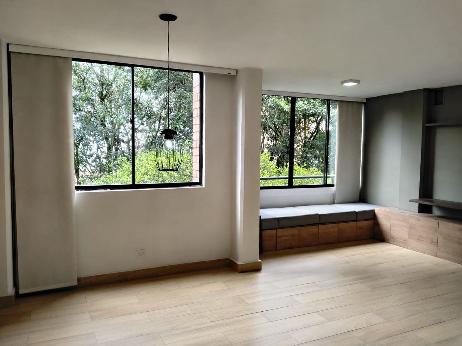 Apartamento en venta Antioquia Medellín Asomadera No 1 77 m2 Habitaciones 3 Baños 2 Garajes 1 Precio $535000000