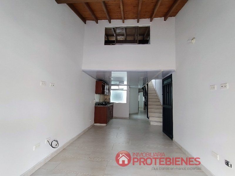 Apartamento en arriendo Antioquia Medellín Santa Fe 77 m2 Habitaciones 4 Baños 2 Garajes 0 Precio $2400000