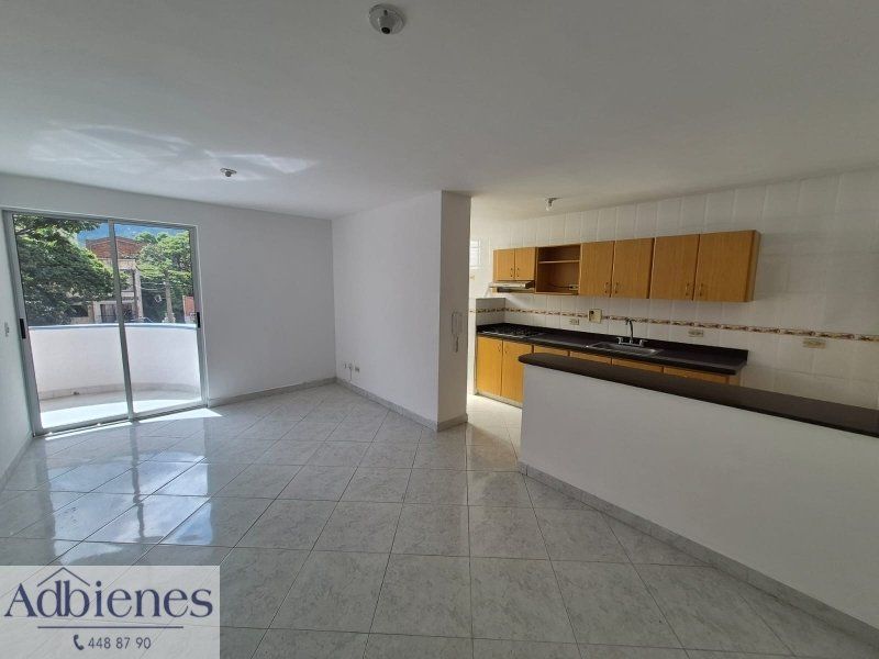 Apartamento en arriendo Antioquia Medellín Campo Alegre 72 m2 Habitaciones 3 Baños 2 Garajes 0 Precio $2250000