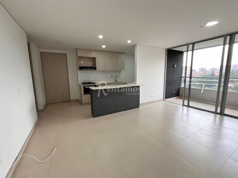 Apartamento en arriendo Antioquia Envigado El Chocho 90 m2 Habitaciones 3 Baños 2 Garajes 2 Precio $5000000