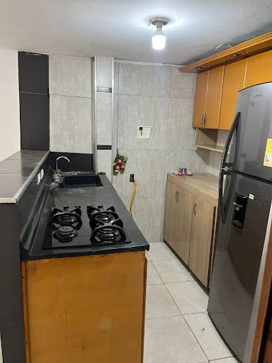Apartamento en arriendo Antioquia Medellín Lopez De Mesa 80 m2 Habitaciones 3 Baños 3 Garajes 0 Precio $2300000