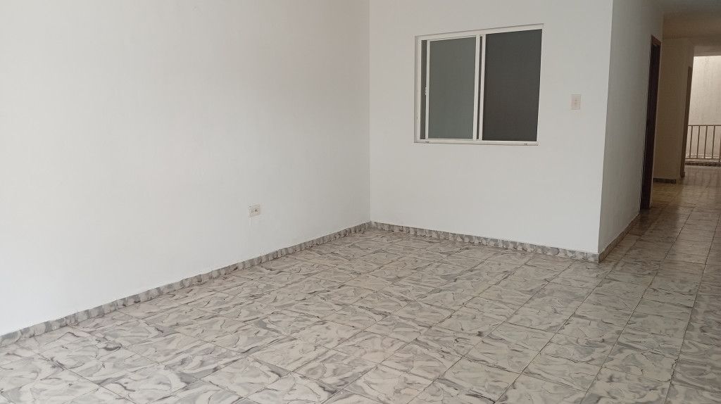 Apartamento en arriendo Valle Del Cauca Cali Ciudad Modelo 55 m2 Habitaciones 3 Baños 1 Garajes 1 Precio $1000000