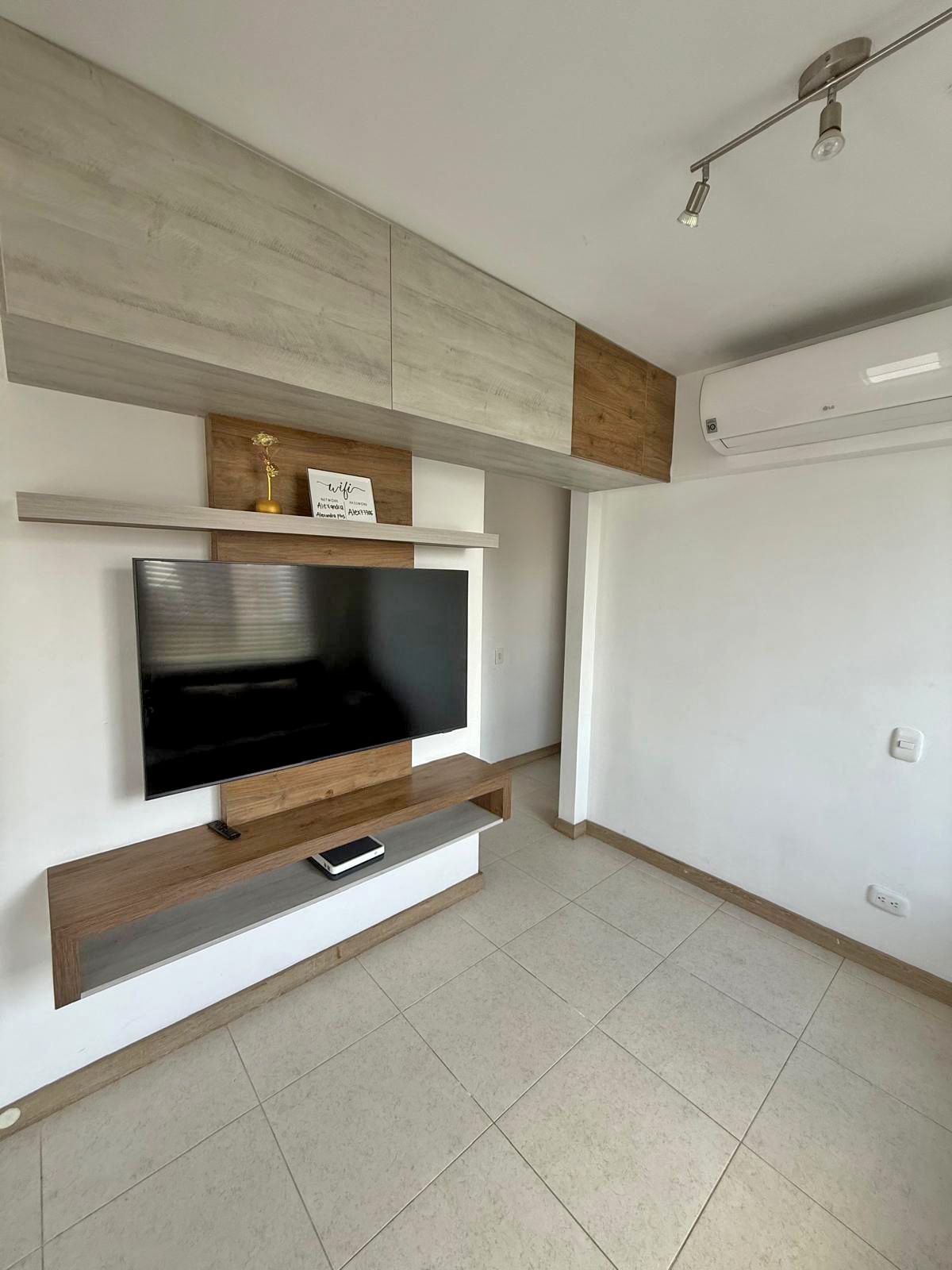 Apartamento en arriendo Valle Del Cauca Cali Conjunto Residencial Ambar 60 m2 Habitaciones 2 Baños 2 Garajes 0 Precio $2500000