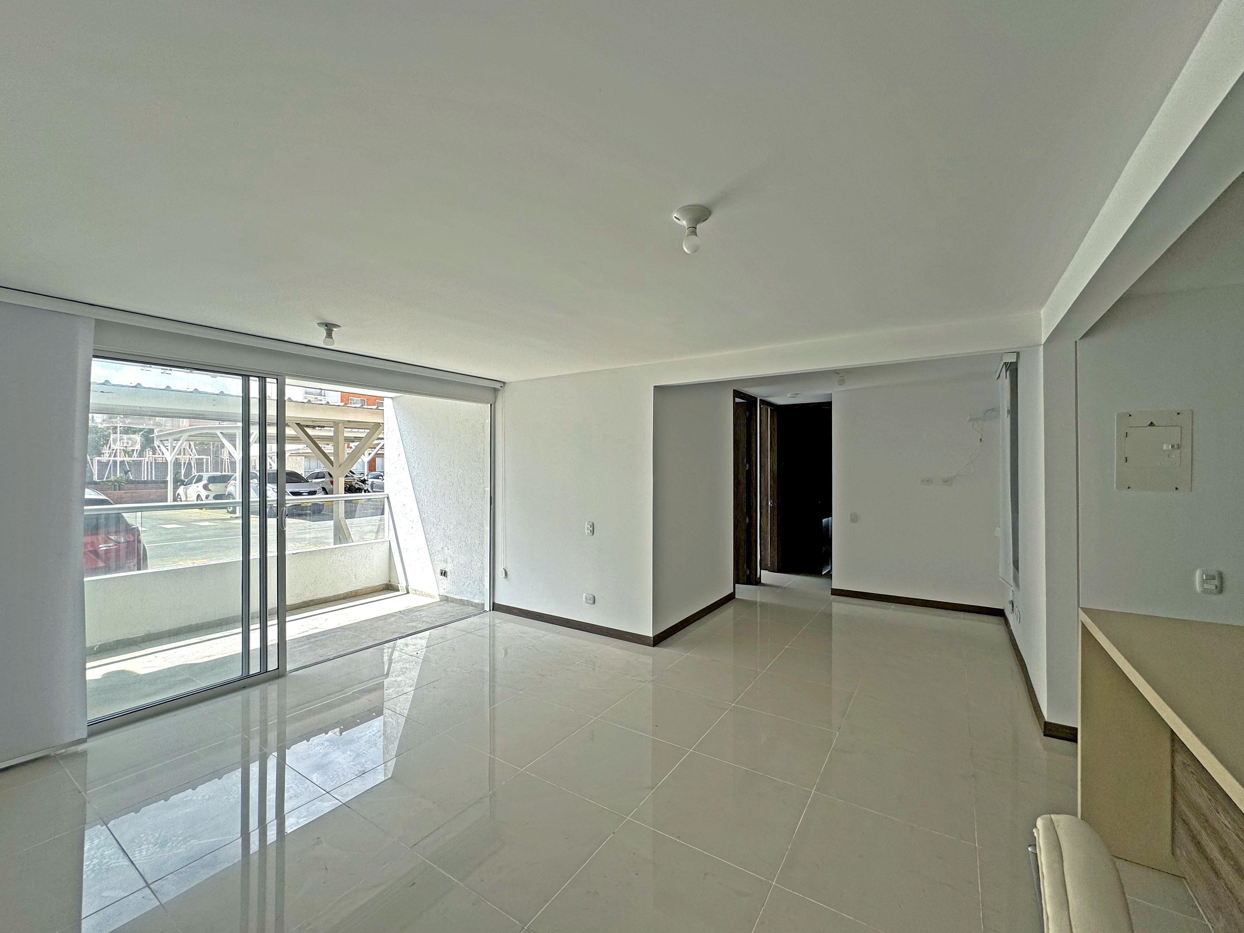 Apartamento en venta Valle Del Cauca Cali Conjunto Residencial Moretti 76 m2 Habitaciones 3 Baños 2 Garajes 1 Precio $390000000