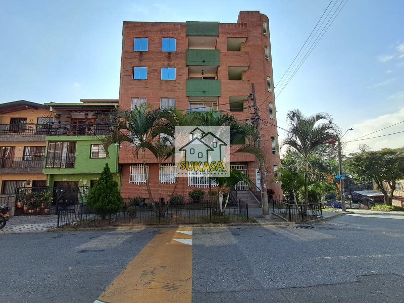 Apartamento en arriendo Antioquia Medellín Cordoba 82 m2 Habitaciones 3 Baños 2 Garajes 1 Precio $2300000