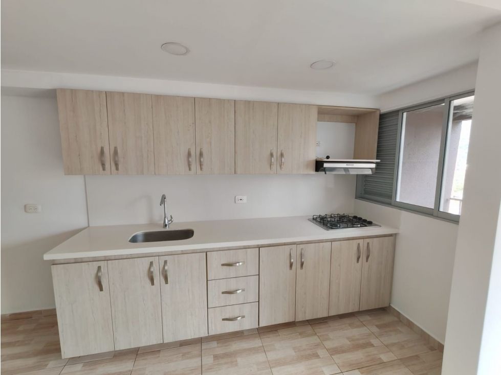 Apartamento en arriendo Antioquia Bello La Navarra 78 m2 Habitaciones 3 Baños 2 Garajes 1 Precio $2450000