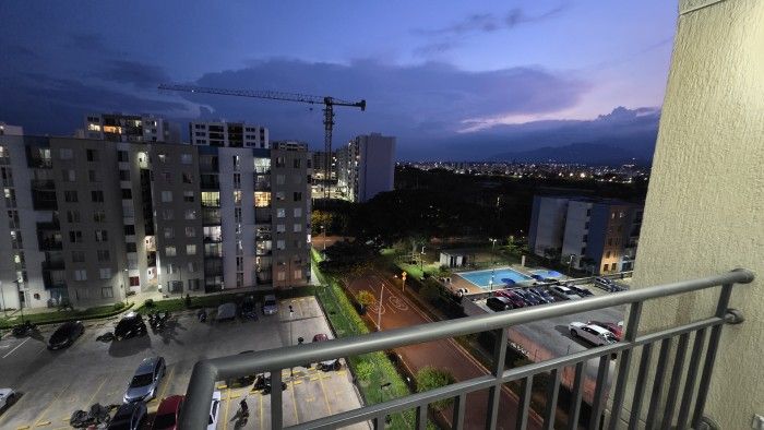 Apartamento en venta Valle Del Cauca Cali Conjunto Residencial Mandarinos 62 m2 Habitaciones 3 Baños 2 Garajes 1 Precio $258000000