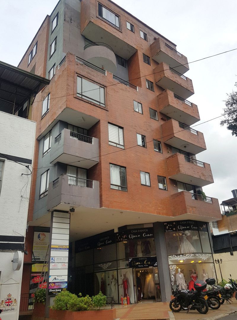 Local en venta Tolima Ibagué Centro 40 m2 Habitaciones 0 Baños 1 Garajes 1 Precio $186000000
