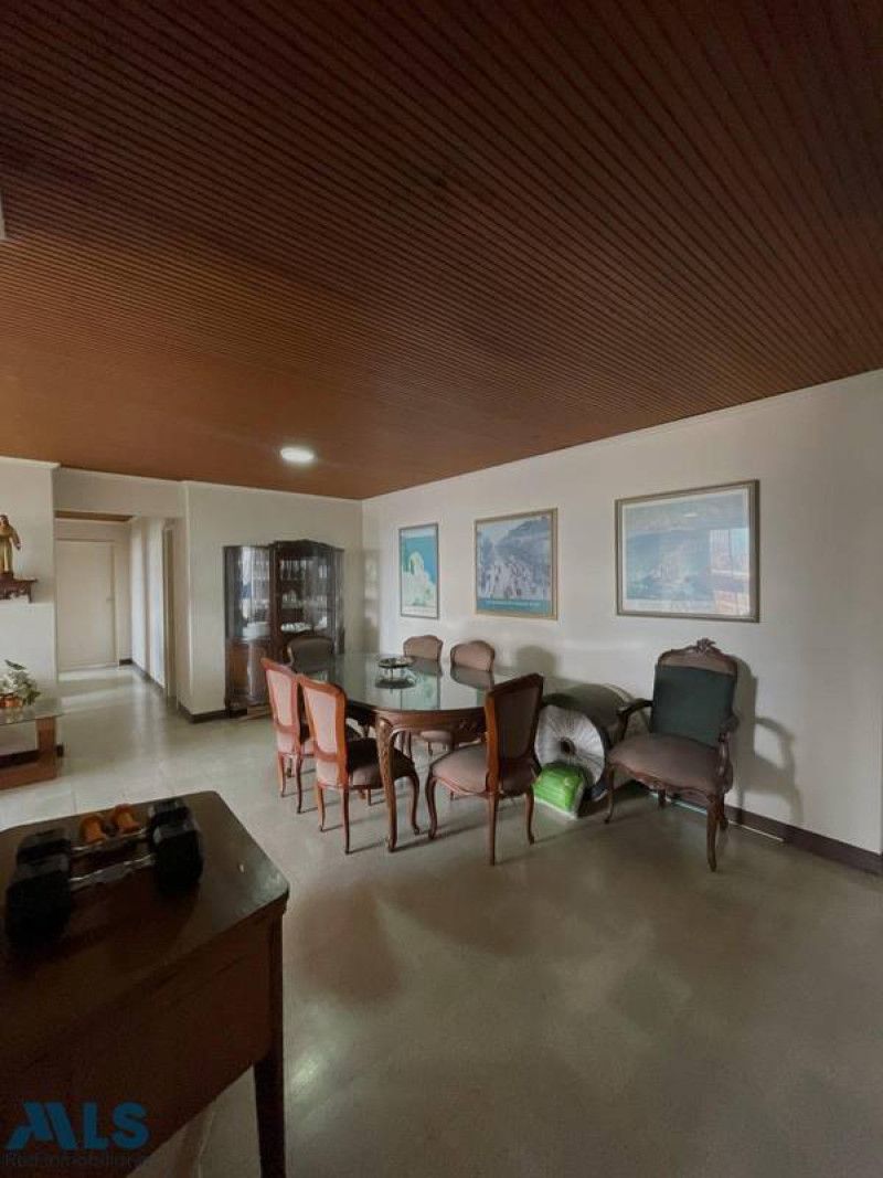 Apartamento en venta Antioquia Medellín Urbanizacion Suramericana 122 m2 Habitaciones 3 Baños 3 Garajes 0 Precio $570000000