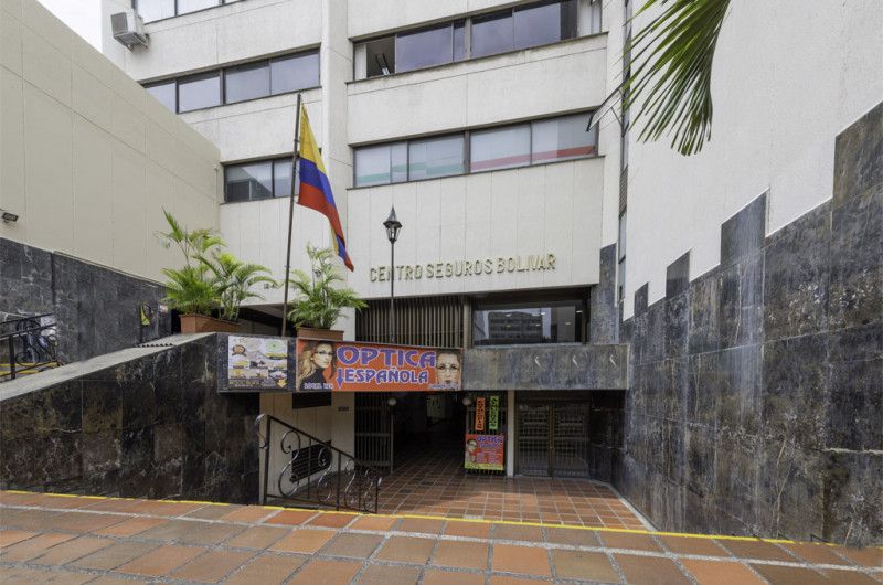 Inmuebles en Remate Local en venta Valle Del Cauca Cali San Pedro 257 m2 Habitaciones 0 Baños 1 Garajes 0 Precio $700000000