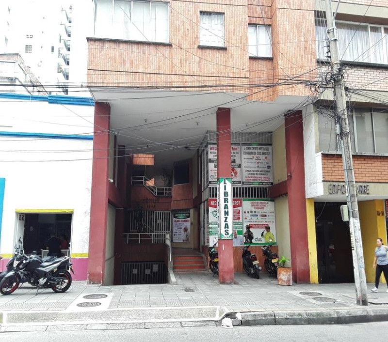 Oficina en arriendo Santander Bucaramanga Antonia Santos Centro 46 m2 Habitaciones 0 Baños 1 Garajes 0 Precio $990000