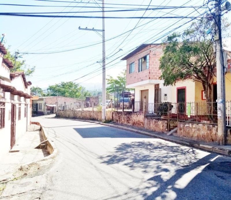 Lote en venta Santander Bucaramanga Villas De San Ignacio 200 m2 Habitaciones 0 Baños 4 Garajes 0 Precio $1200000000