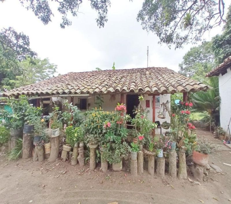 Lote en venta Santander Piedecuesta Futuro Desarrollo Transversal Guatiguara 100 m2 Habitaciones 0 Baños 0 Garajes 0 Precio $6000000000
