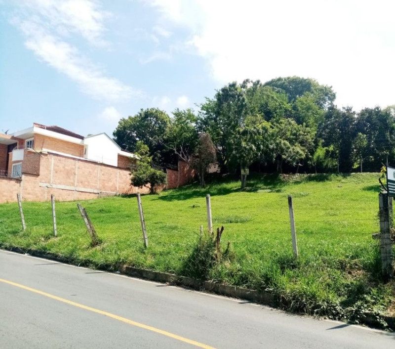Lote en venta Santander Bucaramanga Lagos Del Cacique 0 m2 Habitaciones 0 Baños 0 Garajes 0 Precio $1800000000