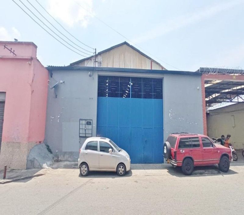 Bodega en venta Santander Bucaramanga Garcia Rovira 467 m2 Habitaciones 0 Baños 1 Garajes 0 Precio $1700000000