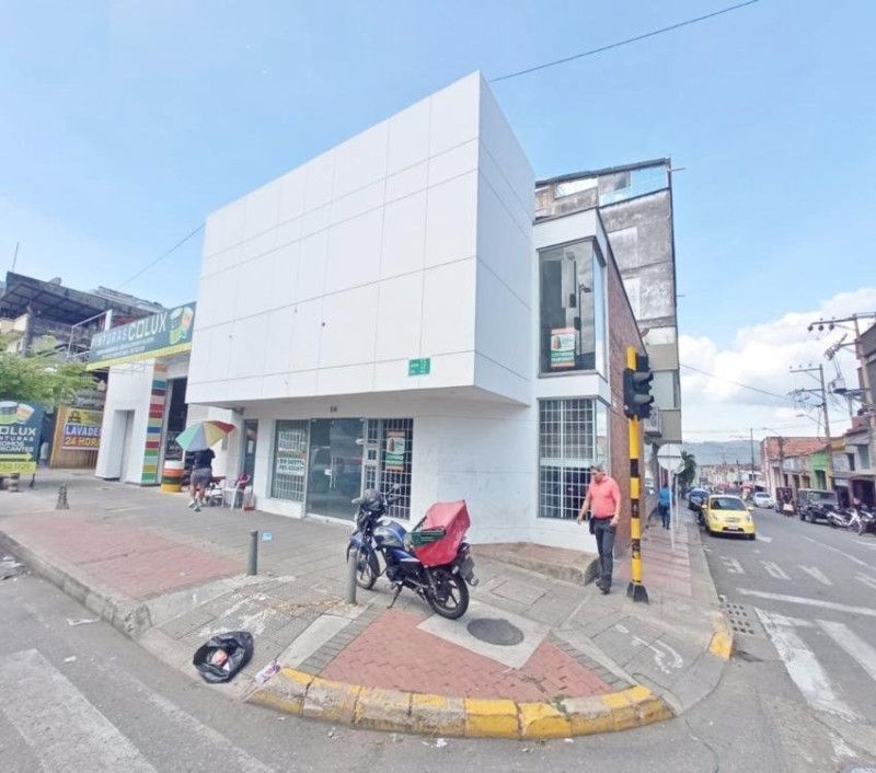 Local en arriendo Santander Bucaramanga Granada 189 m2 Habitaciones 0 Baños 4 Garajes 0 Precio $10000000