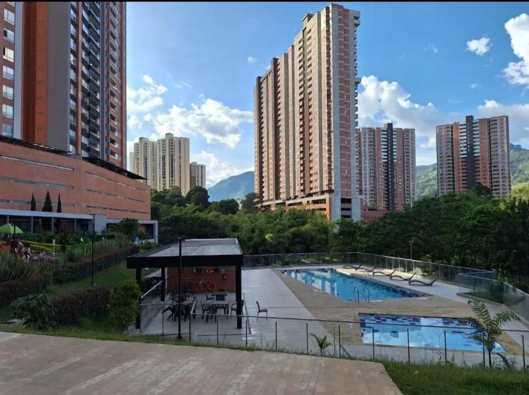 Apartamento en venta Antioquia La Estrella La Estrella 81 m2 Habitaciones 2 Baños 2 Garajes 1 Precio $635000000
