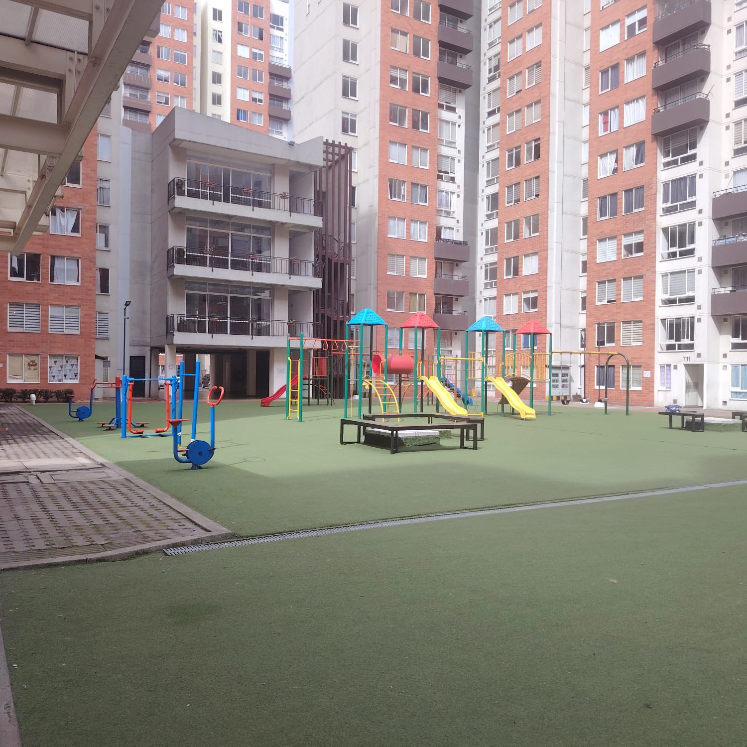 Inmuebles en Remate Apartamento en venta Cundinamarca Bogotá Morabia 46 m2 Habitaciones 3 Baños 1 Garajes 0 Precio $185000000